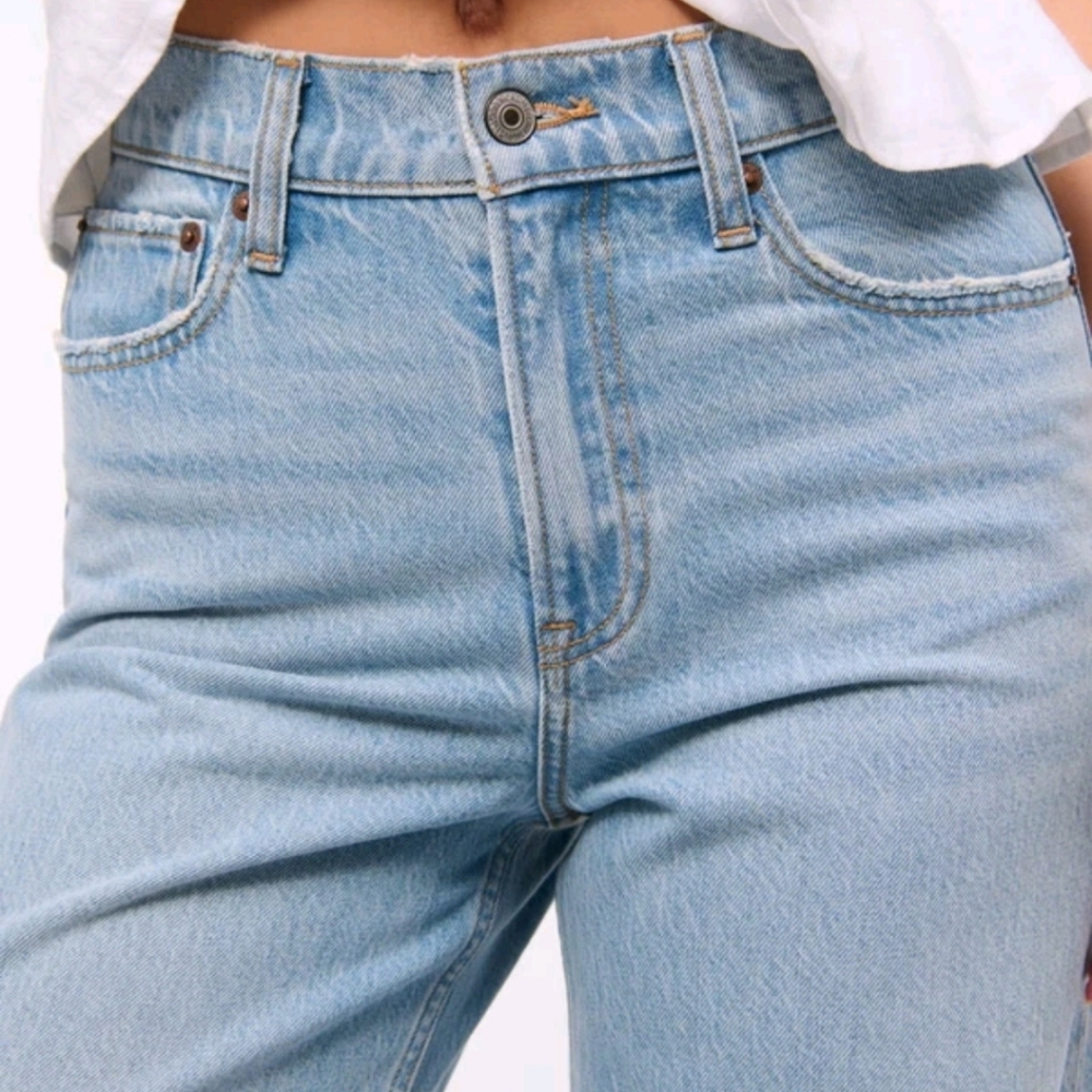 Abercrombie & Fitch The High Rise Wide Leg Jeans Raw Hem Women's Blue 35 L NWOT - Picture 7 of 16